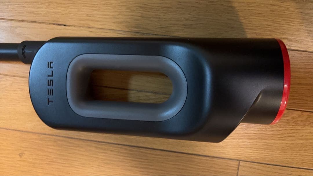 【ikki未使用・箱あり】テスラ CHAdeMO アダプター