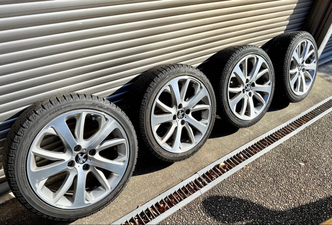 プジョー208用スタッドレスタイヤ&ホイール4本セット205/45R17