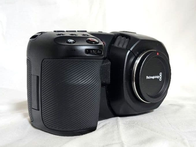 BMPCC4K ブラックマジックデザイン 本体