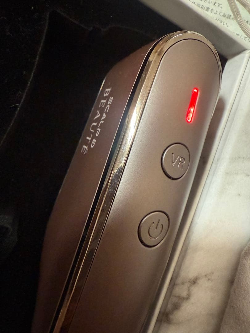 アンファー スカルプDボーテ 電気ブラシ 美顔器　洗い流さないトリートメント付