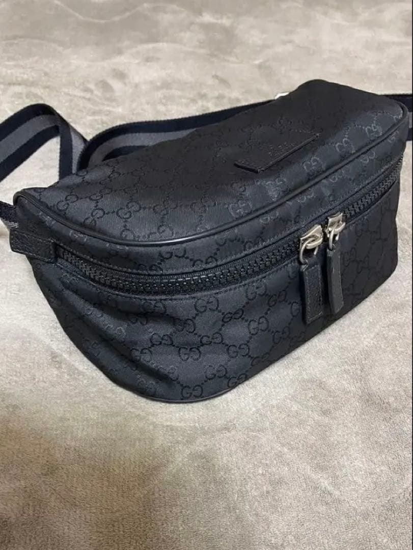 GUCCI グッチ GGナイロン ボディバッグ ショルダー ウェストポーチ