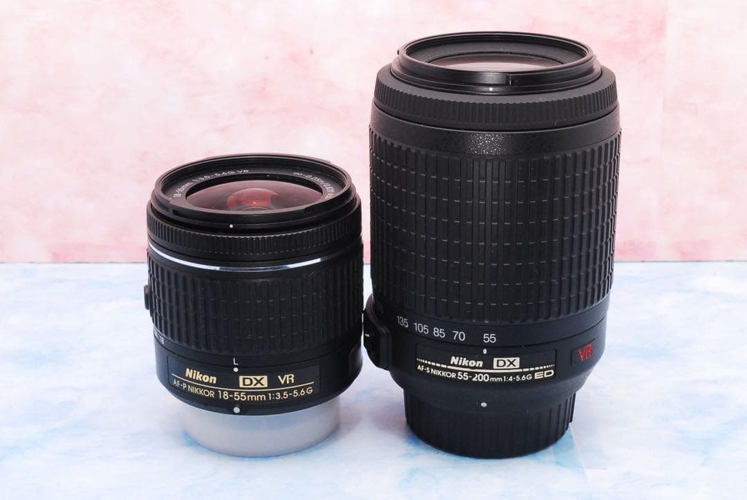 Nikon D5500☆Wレンズ☆一眼レフカメラ☆Wi-Fi☆レッドボディ