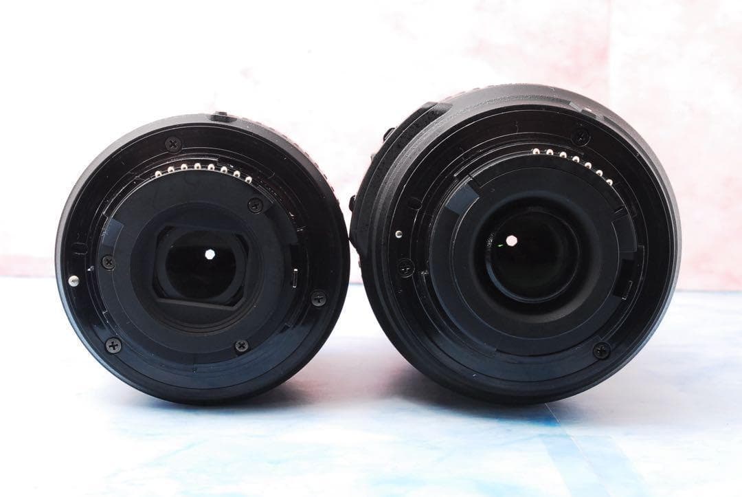 Nikon D5500☆Wレンズ☆一眼レフカメラ☆Wi-Fi☆レッドボディ