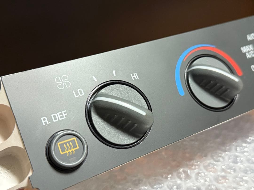 シボレー アストロ エアコンスイッチ ACコントロール