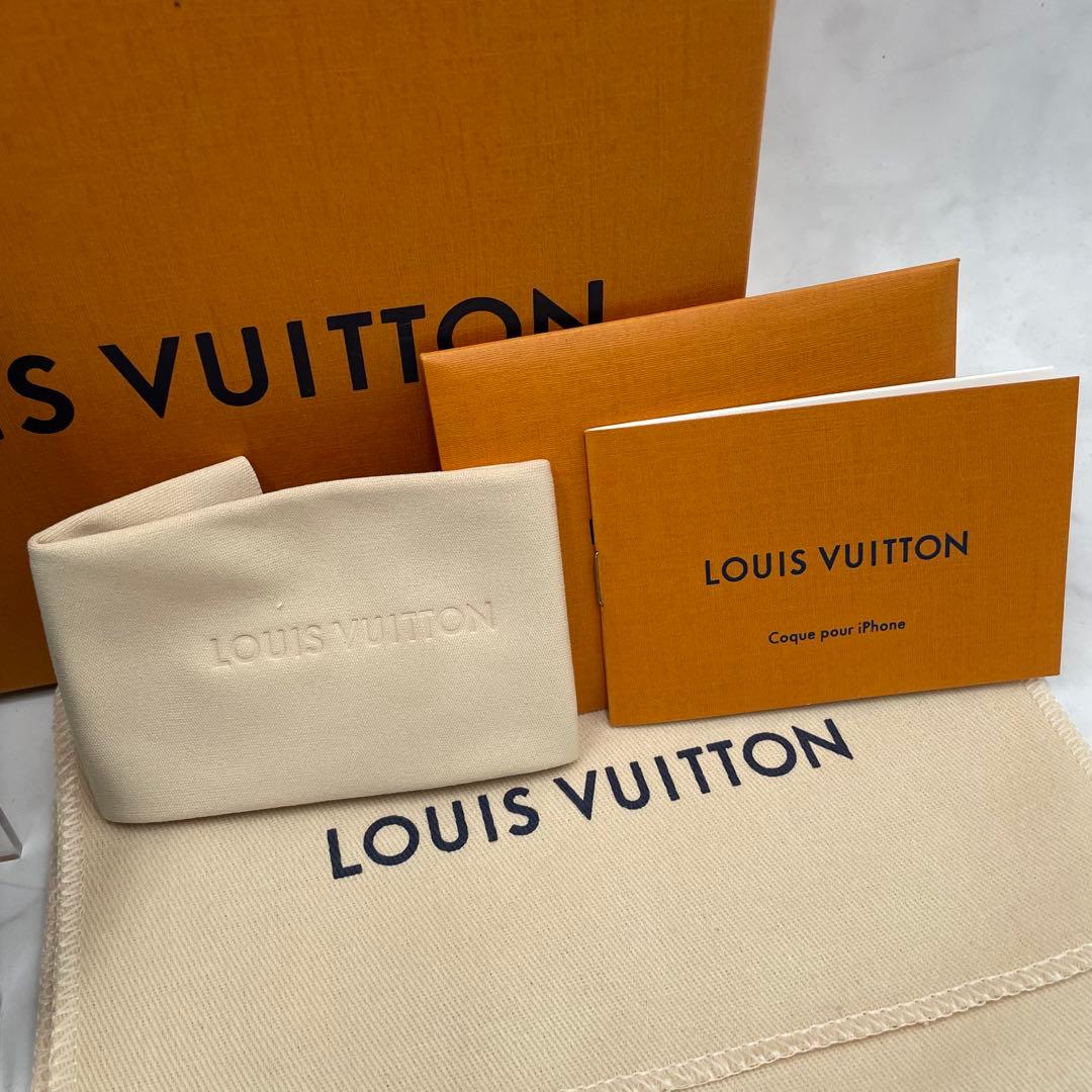 【新品同様】 ルイヴィトン モノグラム リバース iPhone15ProMax