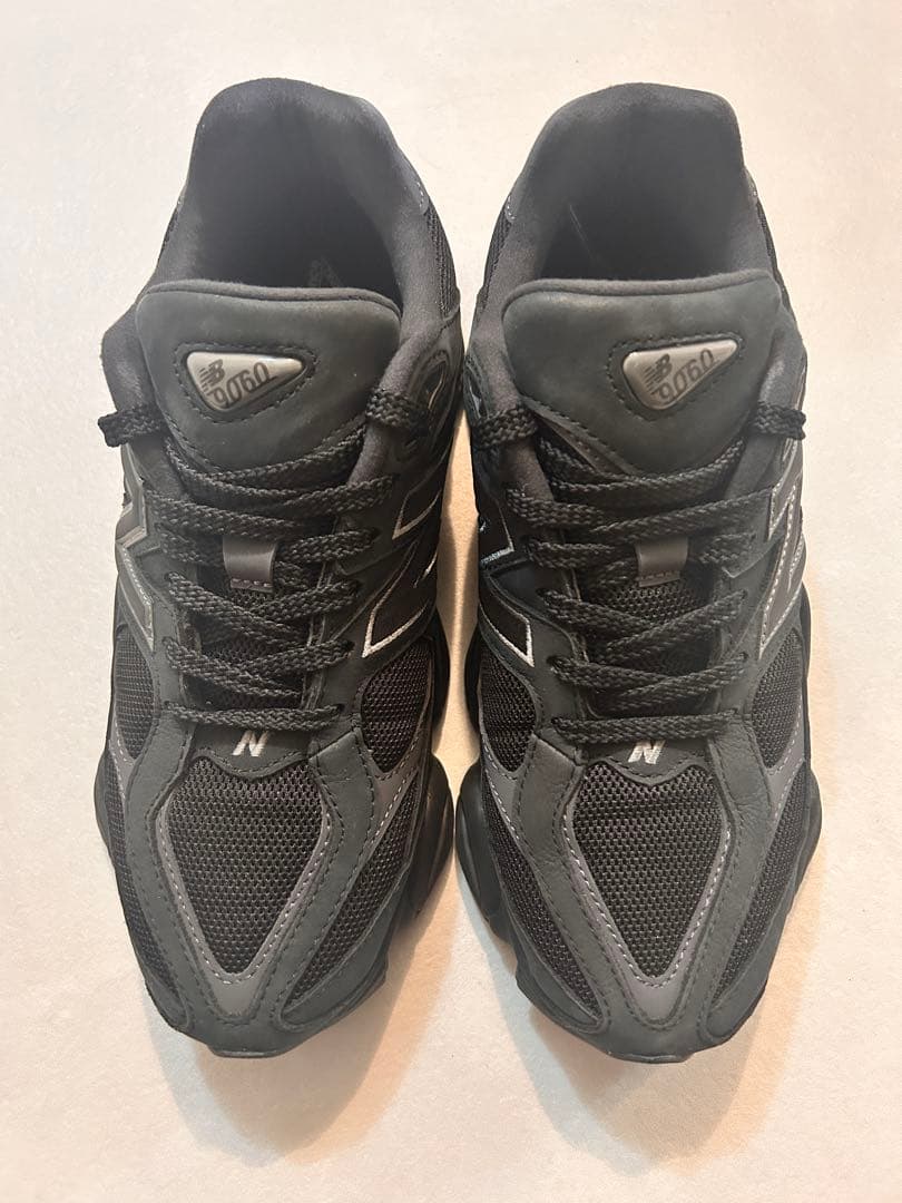 ニューバランス 9060 \"トリプルブラック\" 27cm