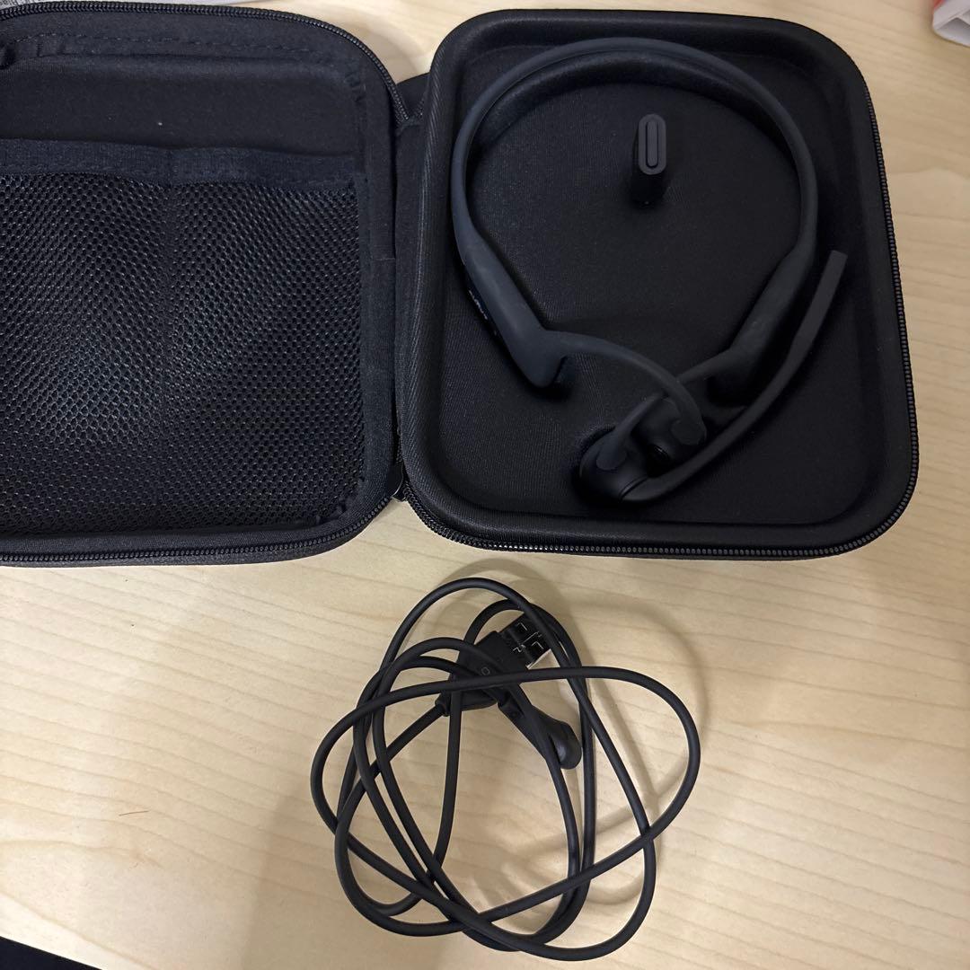 SHOKZ OPENCOMM UC 骨伝導ヘッドセット