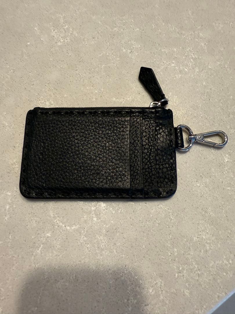 FENDI ブラックレザー　カード　　ケース