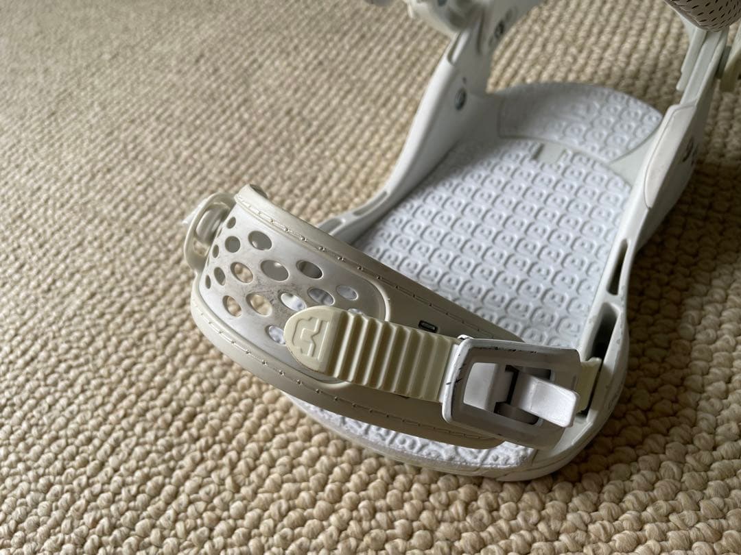 UNION FORCE Mサイズ　スノーボードビンディング