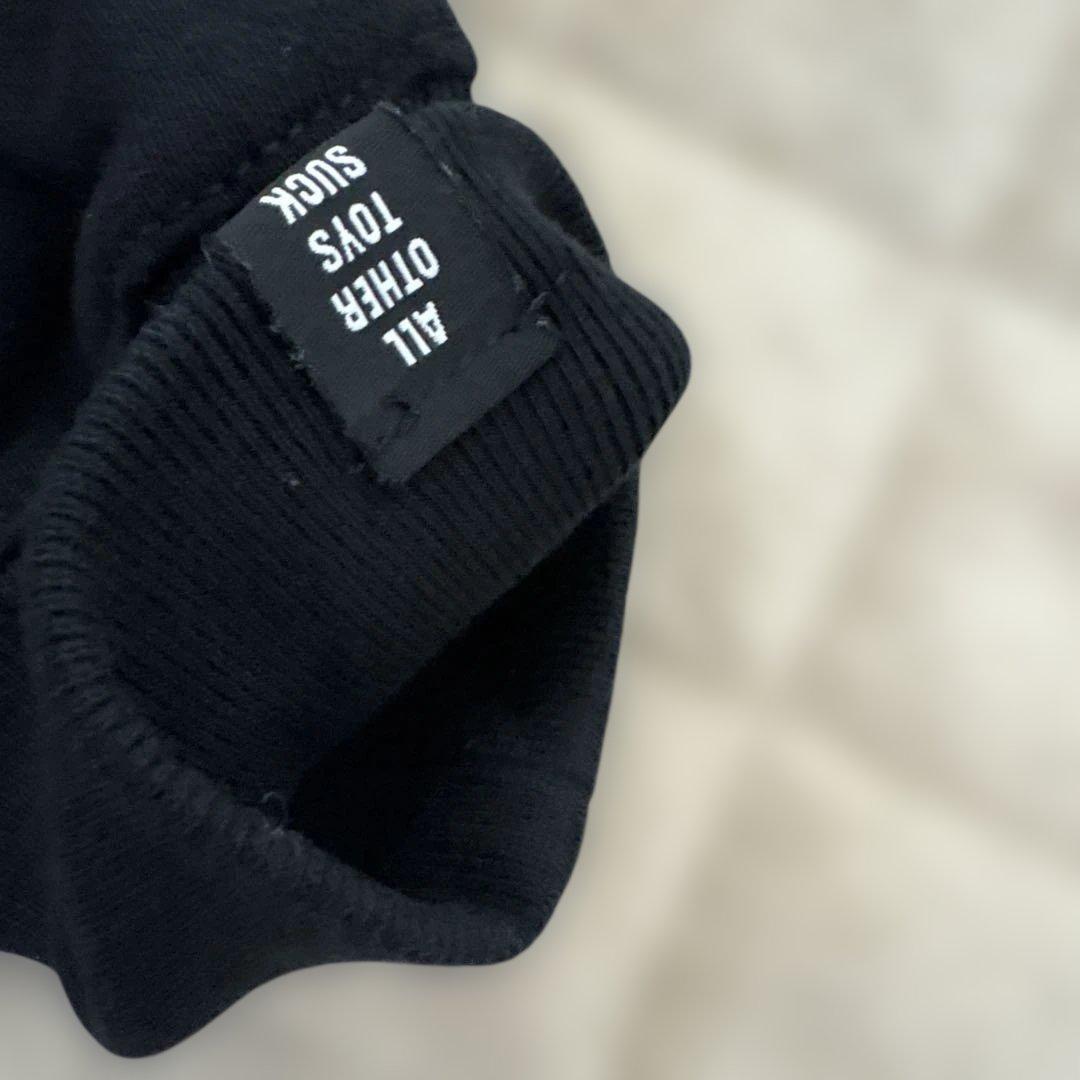 バウンティハンター　ブラック グラフィックプリント スウェット