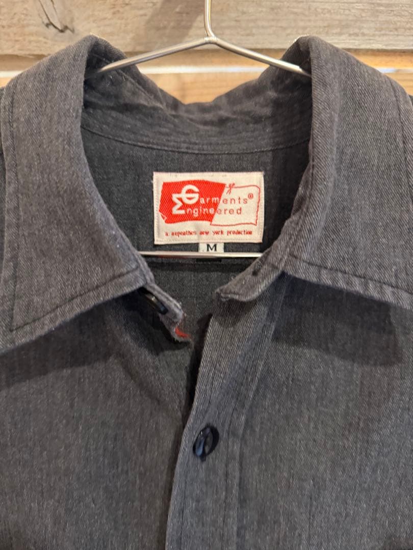 エンジニアドガーメンツ　Mサイズ グレーシャツ　山ポケット　美品