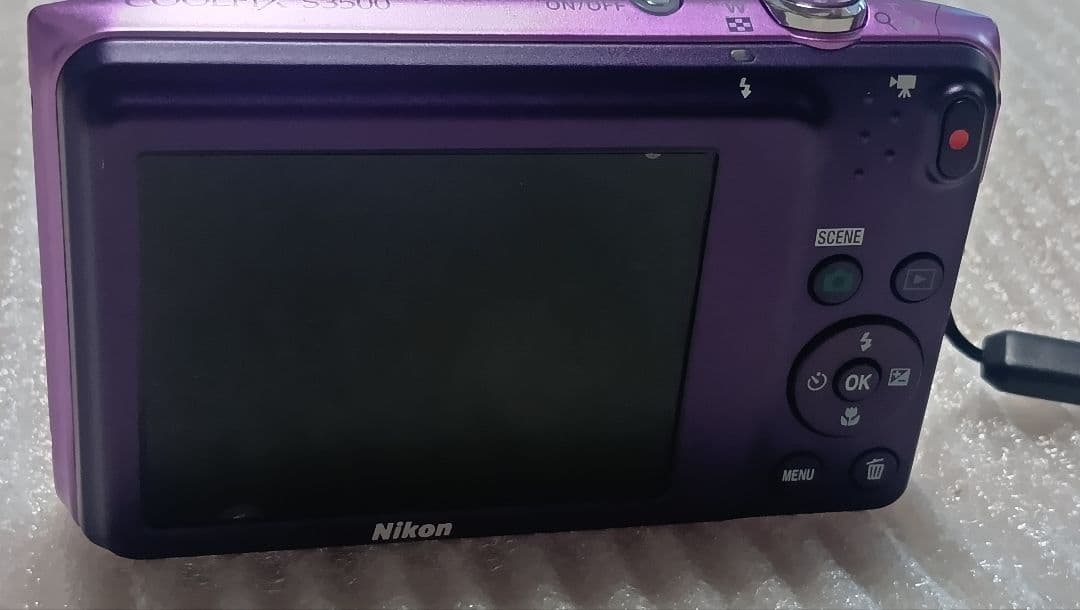 Nikon COOLPIX 紫色 7倍ズーム