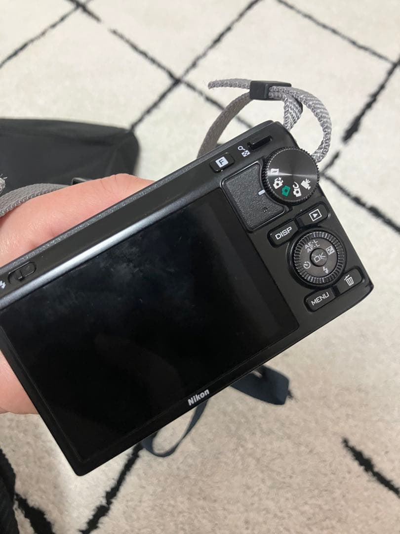 【訳あり】　ジャンク品　Nikon デジタル一眼レフカメラ