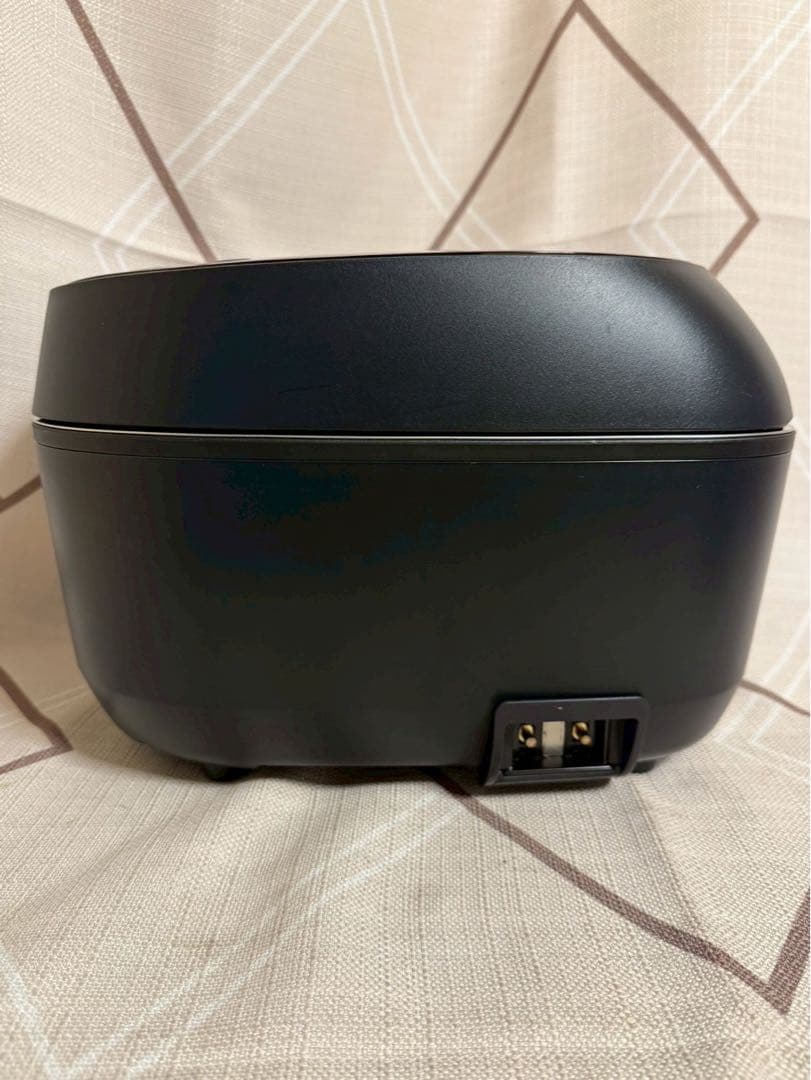 SHARP 炊飯器 KS-HF05B-B 2024年製