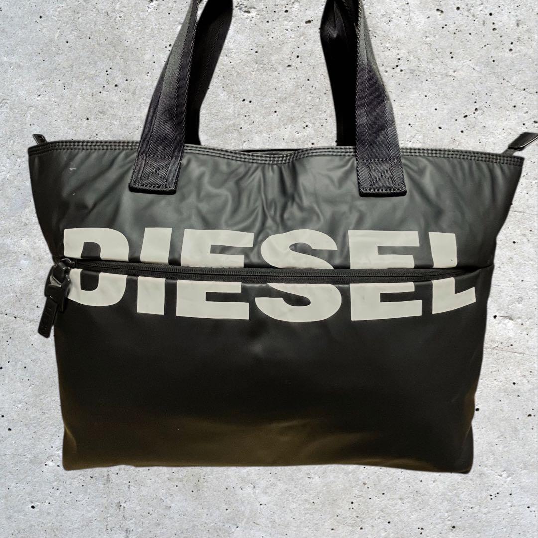 美品　ディーゼル　トートバッグ　A4 大容量　ポリウレタン　肩掛け　ブラック