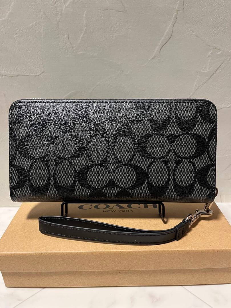 新品未使用☆COACH ブラック シグネチャー長財布