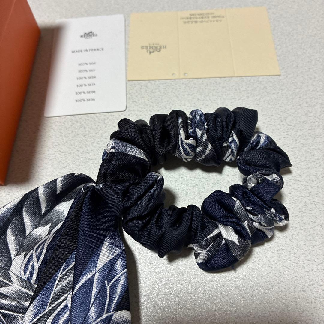 ◉ゆうきママHERMES シルク ヘアゴム ネイビー