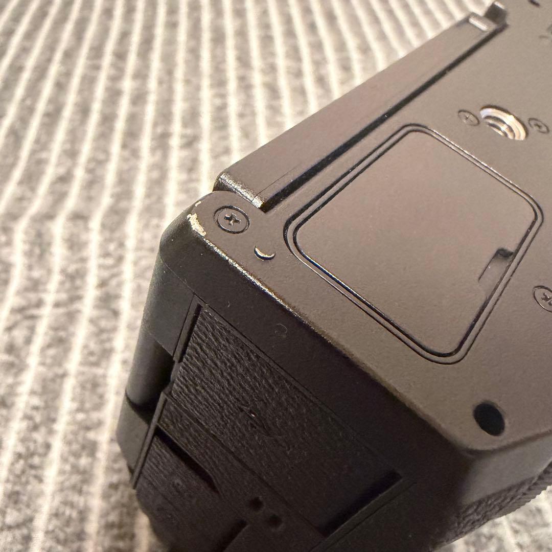 FUJIFILM X-H2 ミラーレスカメラ　ボディ　ブラック　作例あり