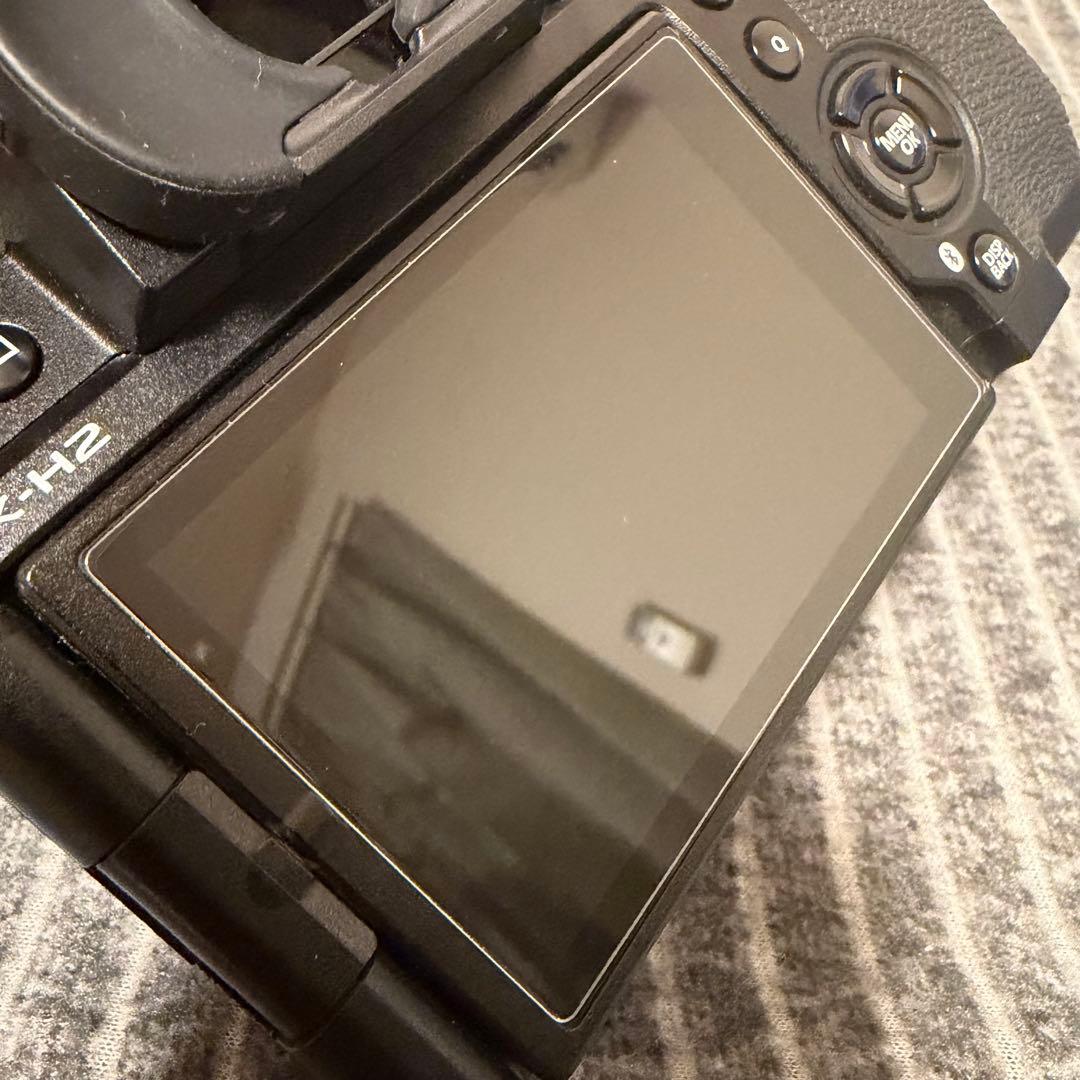 FUJIFILM X-H2 ミラーレスカメラ　ボディ　ブラック　作例あり