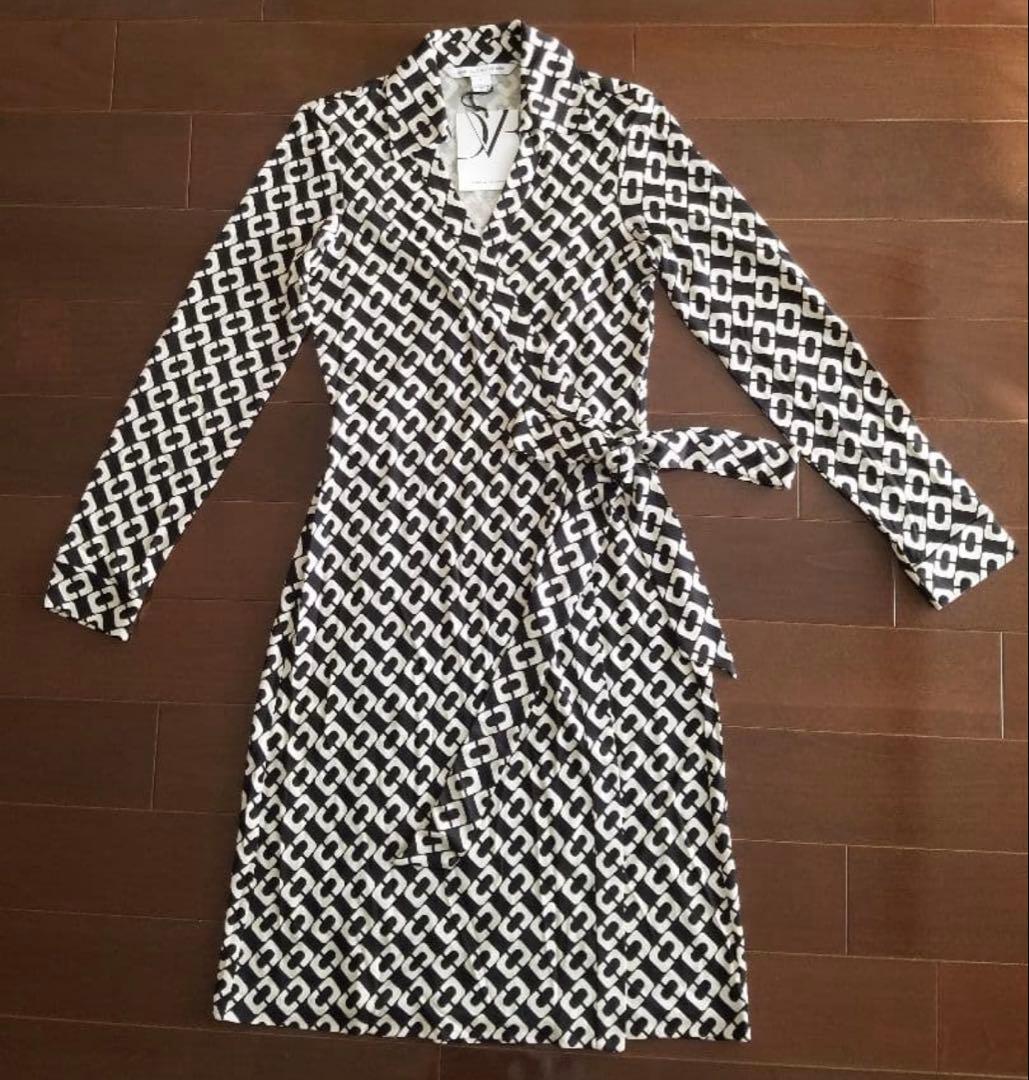 ダイアンフォンフォスティンバーグ　DVF チェーン柄　ラップワンピース