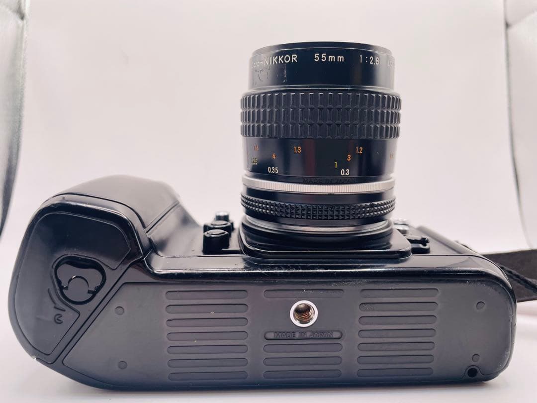 Nikon F4 一眼レフカメラ
