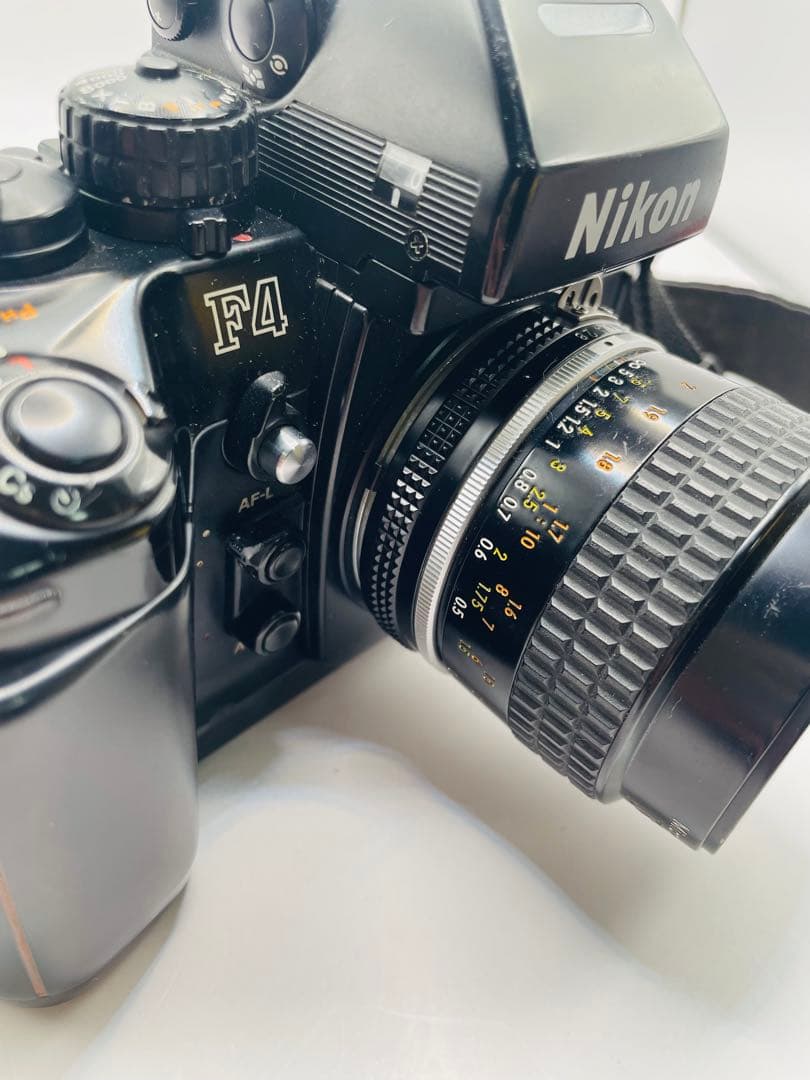 Nikon F4 一眼レフカメラ