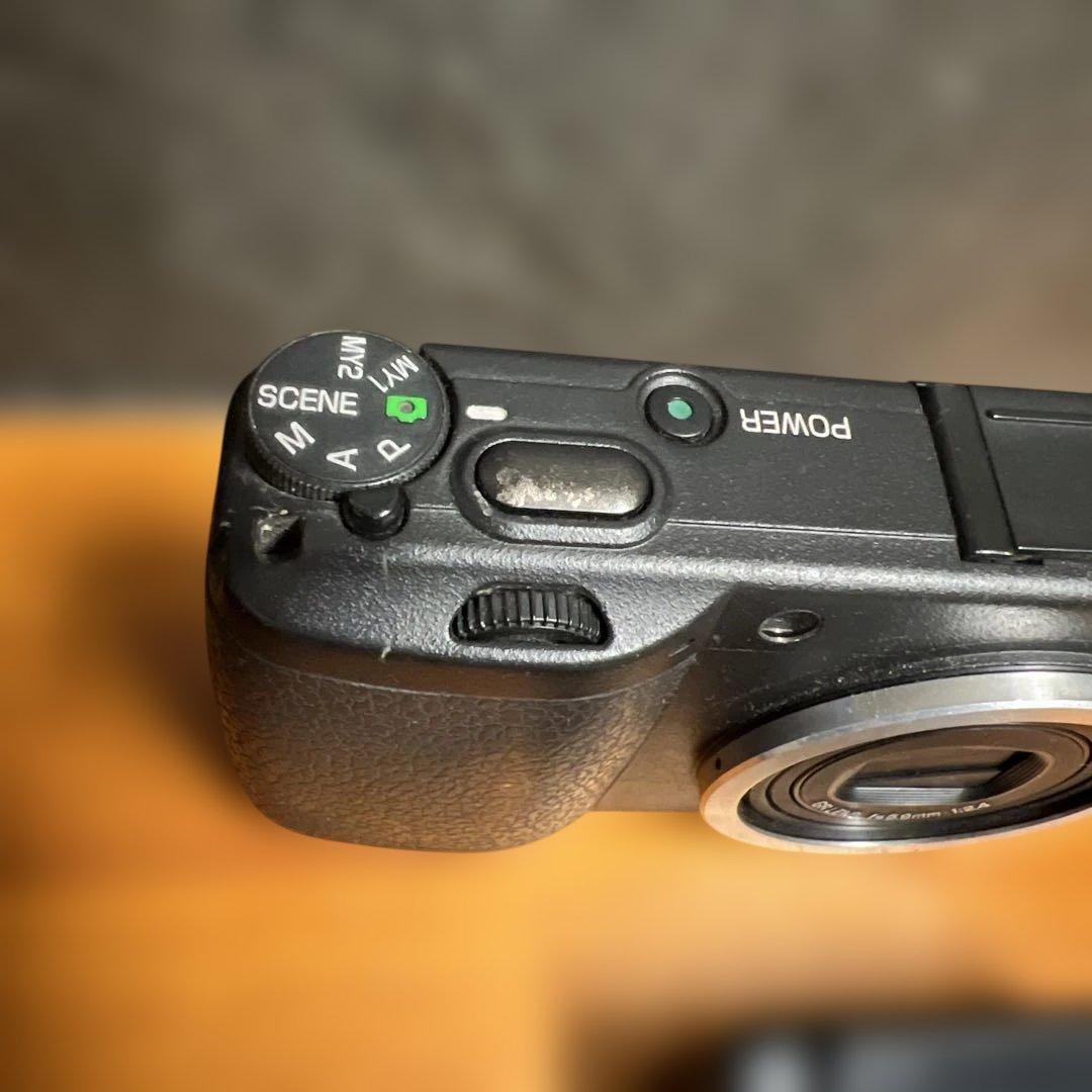レア付属品多数　RICOH GR digital デジタルカメラ ブラック