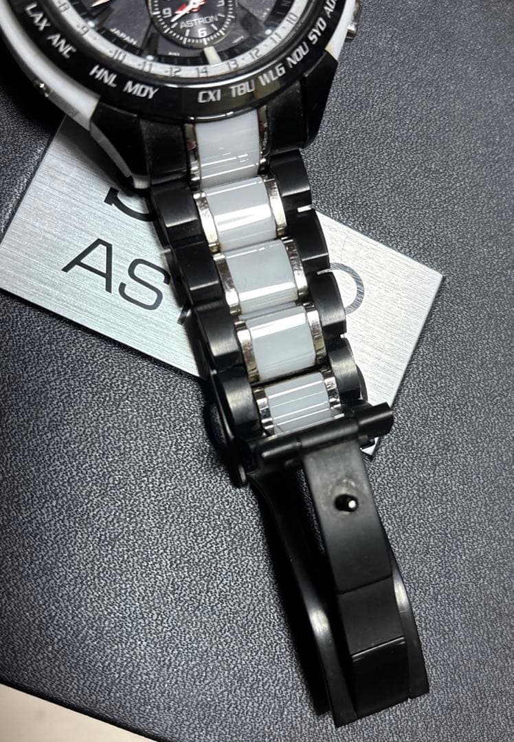 【限定2000本ムーブ新品交換済】SEIKO ASTRON GPSソーラー箱付き