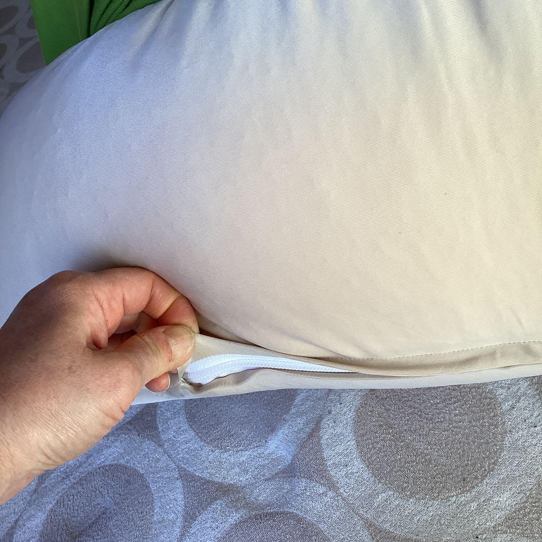 ヨギボー　Yogibo ピラミッド　75cm×75cm×65cm ライムグリーン