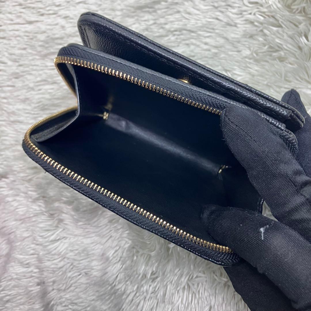 美品✨ サンローラン 二つ折り財布 カサンドラ キャビアスキンYSL Vステッチ