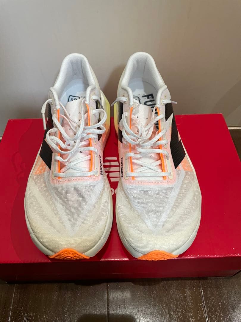 ニューバランス　フューエルセルスーパーコンプエリート V4 27cm