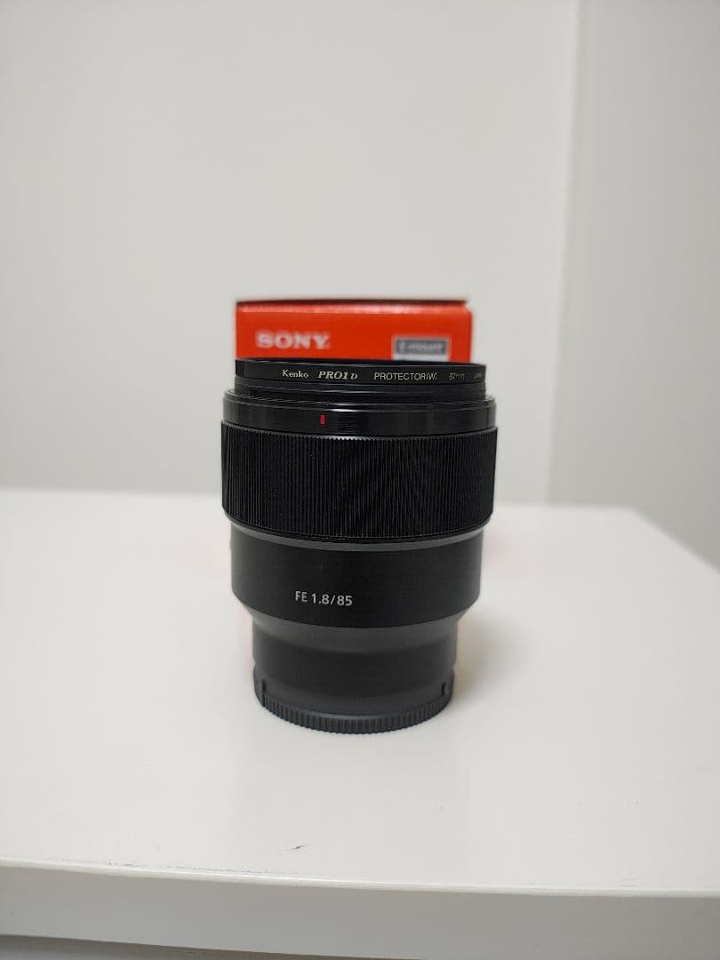 fUUyAN様用　超美品　sel85f18