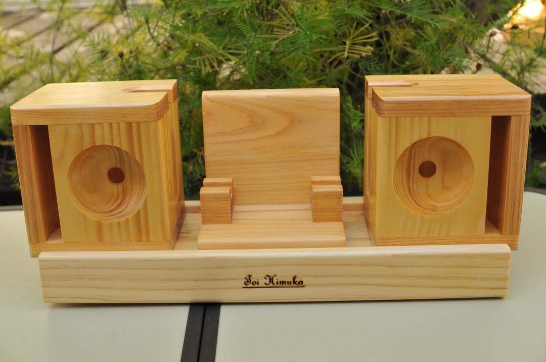 スマートフォン用ステレオ無電源スピーカー