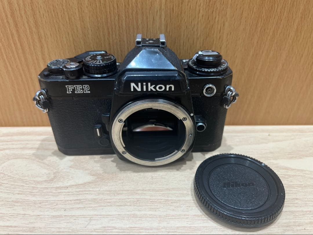 Nikon FE2 ボディニコン フィルム一眼レフ マニュアルフォーカス