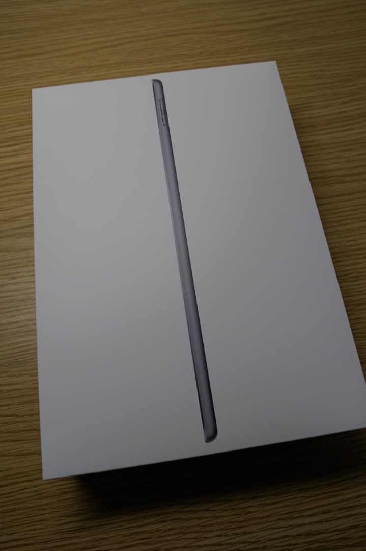 Apple iPad 64GB Wi-Fi スペースグレイ （第9世代）