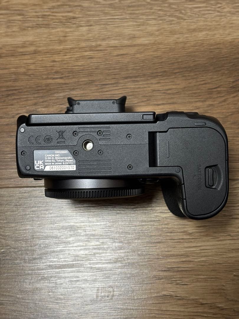 は*す様 【中古】Canon EOS R7 本体 取扱説明書付き