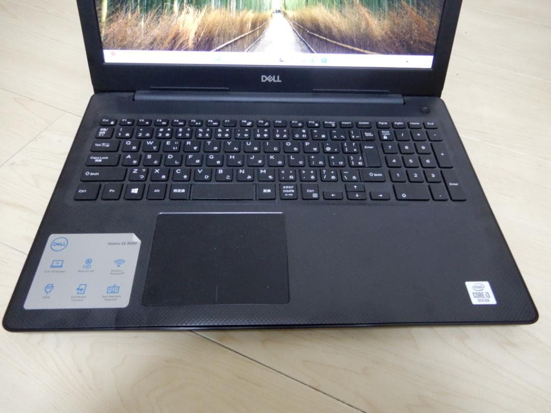 DELL　Vostro 3590　第10世代i3 高速SSD メモリ８GB