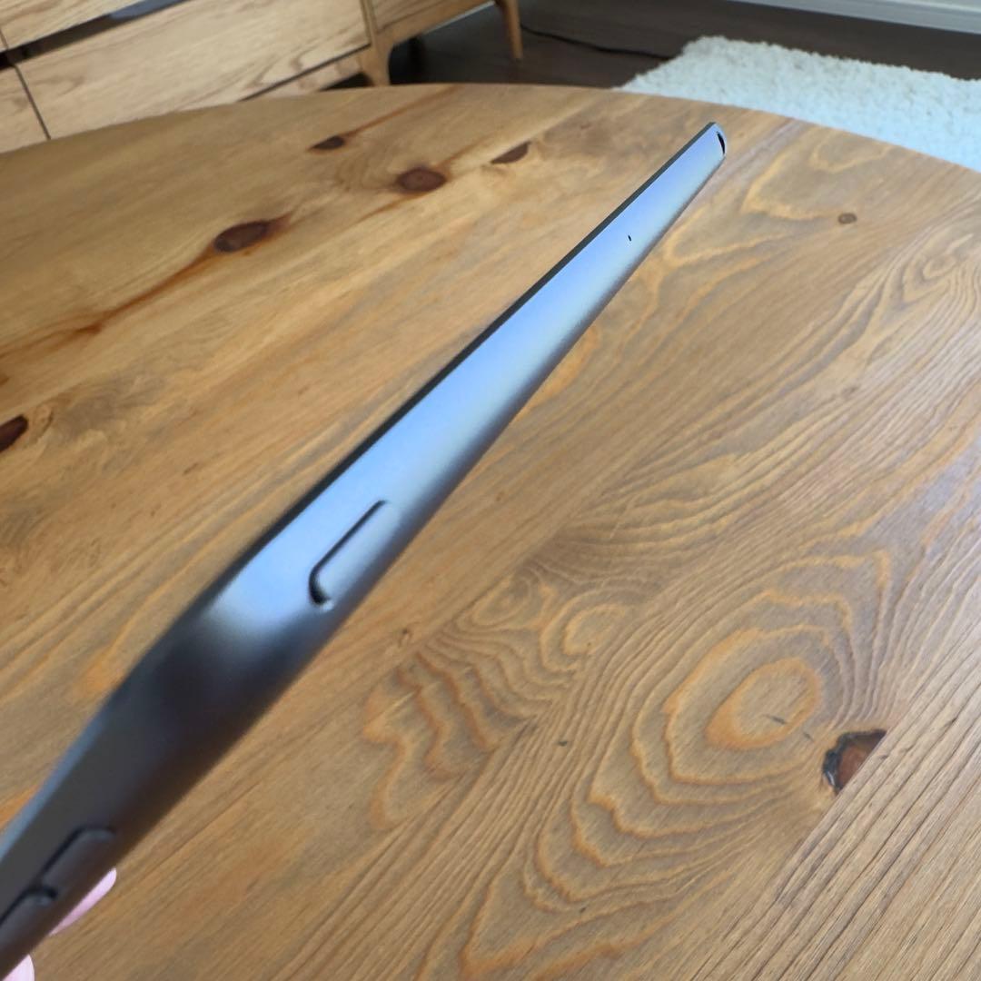 iPad 第7世代 128GB 美品 スペースグレイ 箱付