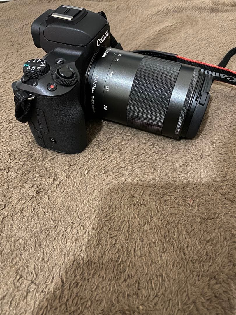 Canon EOS Kiss M ダブルズームキット