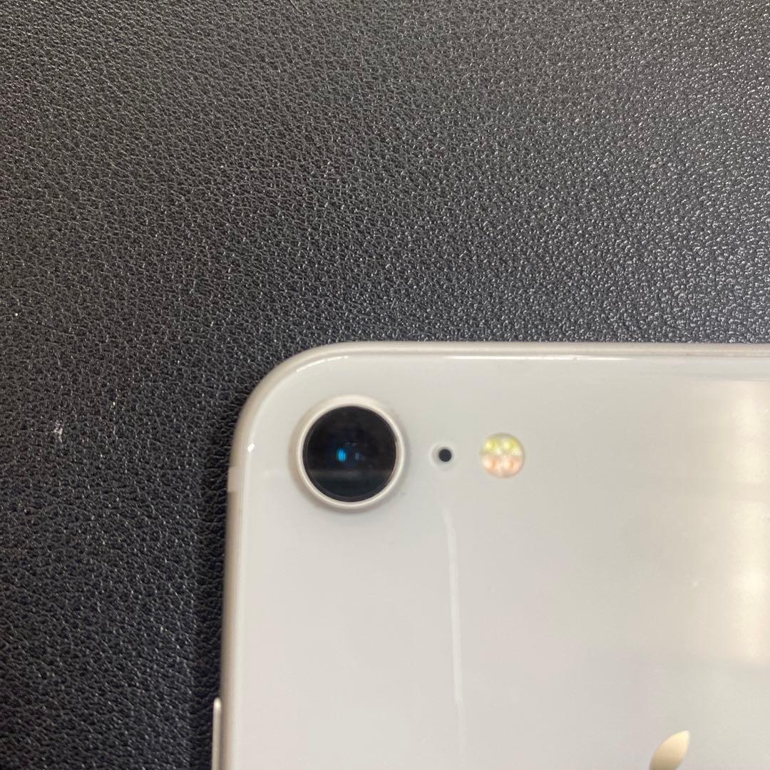 k1204 iPhone8 64GB シルバー