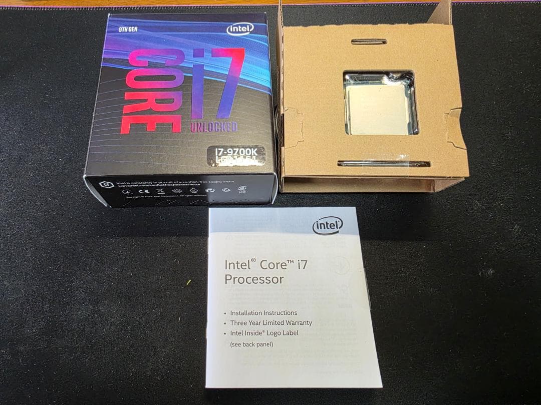 高性能CPU Intel Core i7-9700K BOX
