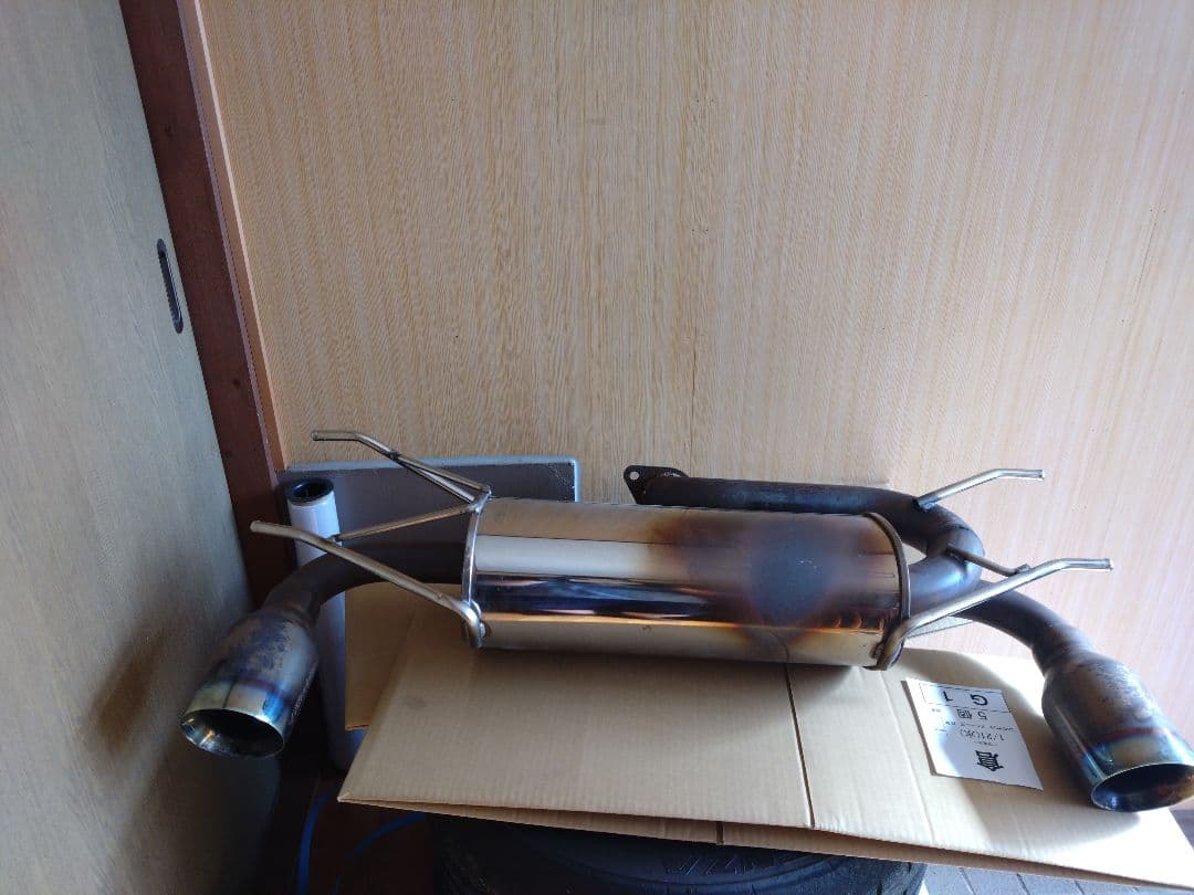 ＮＣロードスター トラスト　グレッディGTスラッシュマフラー