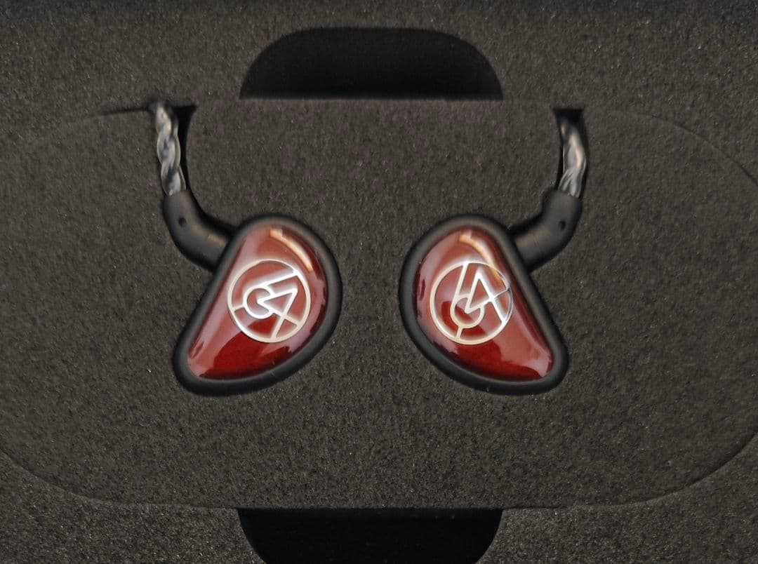 イヤホン 64AUDIO Aspire 3