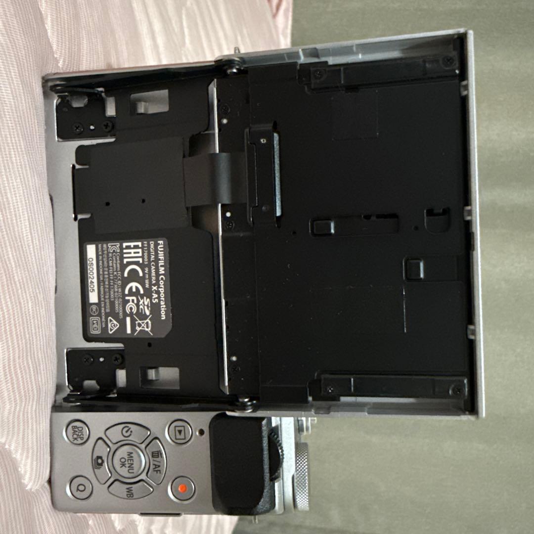 Fujifilm X-A5 コンパクトデジタルカメラ