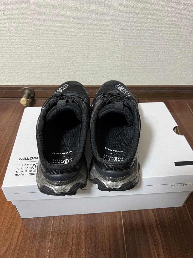 MM6 × Salomon XT-4トレイルランニング スニーカー
