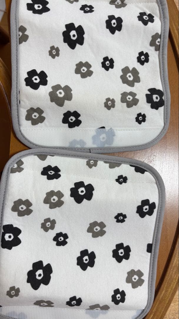 エルゴベビー　オムニブリーズ　サンドベージュ ベルトカバーつき