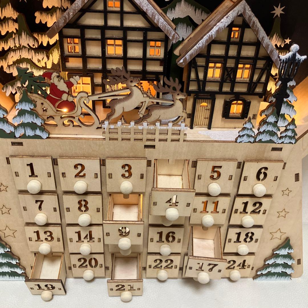 木製アドベントカレンダー