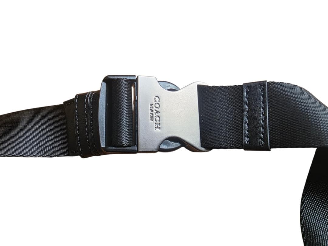 COACH (コーチ) ボディバッグ ウエストポーチ【美品】