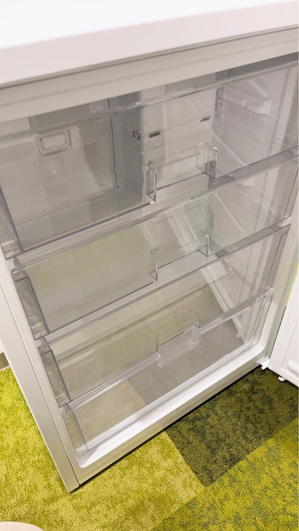 アイリスオーヤマ 66L 奥行スリム冷凍庫　IUSN-7A-W 2024年製