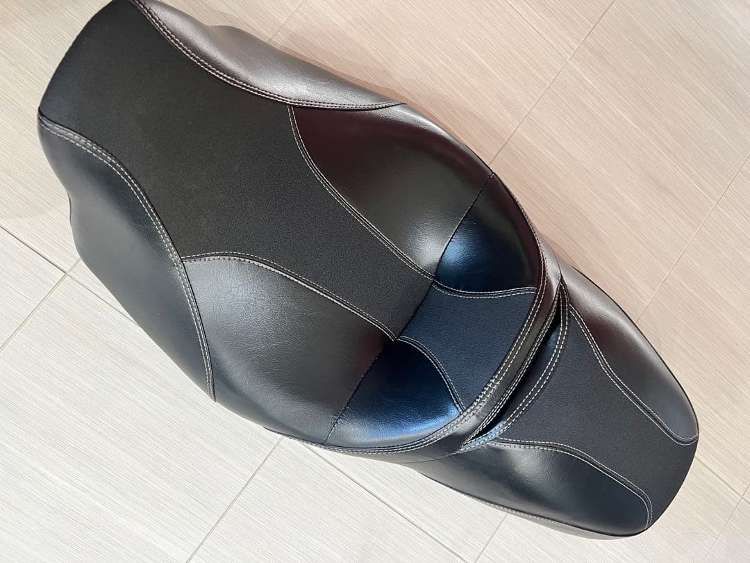 ★美品★Hurleyハーレー純正 2UP シート （張替えカスタム）